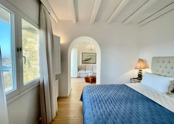 Tavani Agios Ioannis Mykonos * Agios Ioannis Diakoftis